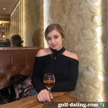 lilitracy spoofed photo banned on gulf-dating.com